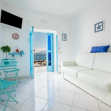 Suitevesuvio ソレント