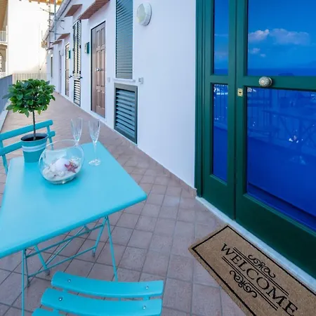 Suitevesuvio Holiday home *