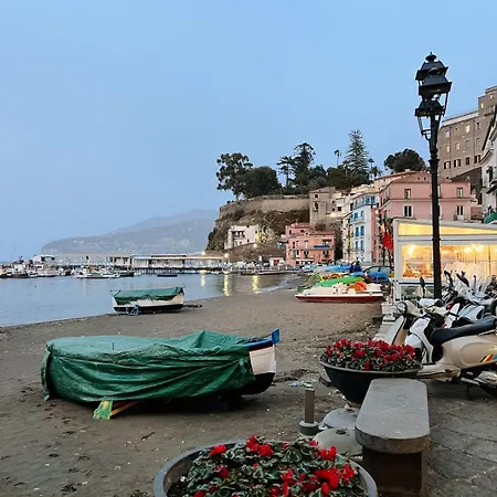 Suitevesuvio * Σορέντο