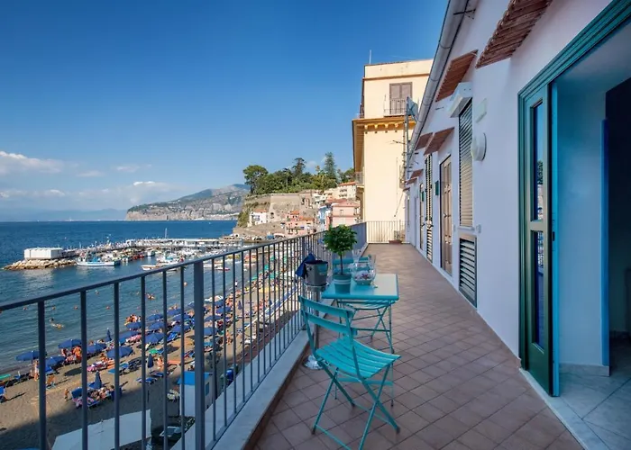 Suitevesuvio * Σορέντο